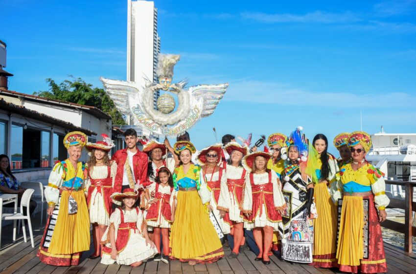  Catamaran Tours dá play no Carnaval com o Lirismo no Catamaran