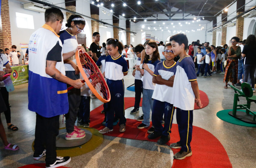  Secti-PE leva ciência e oportunidades à 14ª Bienal da UNE